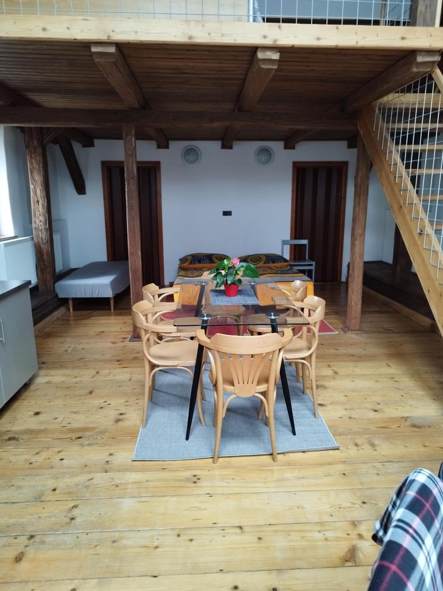 Apartman Horni Hermanuv Mestec U Chrudimi Экстерьер фото